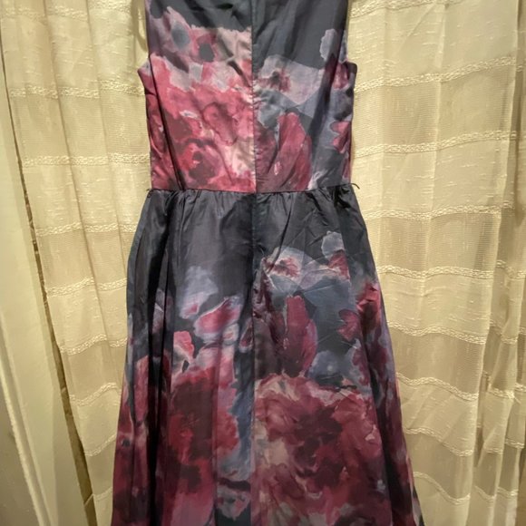 Magenta and Purple Dress - Picture 7 of 8